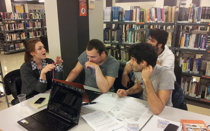 Students from Sofia join fellow-students in Thessaloniki to work on CSR project