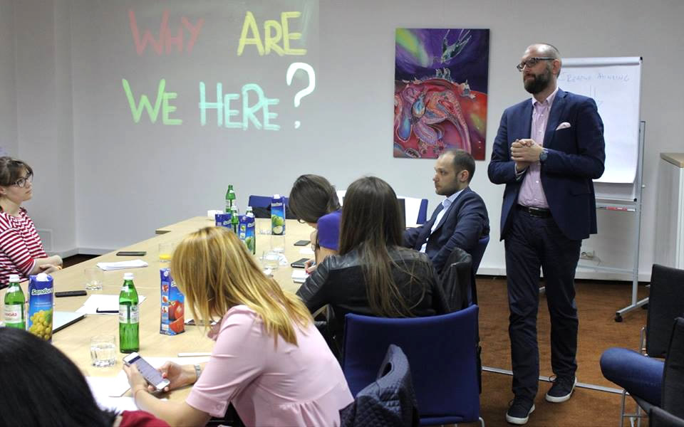 Dr Nikolaos Dimitriadis run a seminar for the members of the European Business Association in Kyiv with the title Develop your Marketing Innovation Mindset