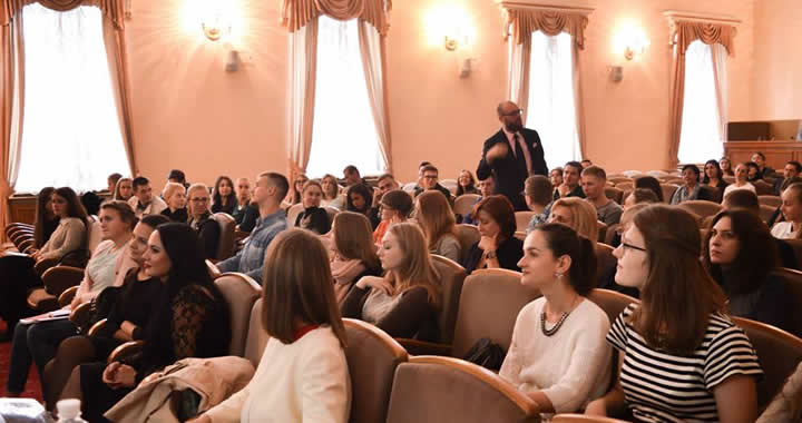 Dr. Dimitriadis, Director of Development at the Executive Development Institute (EDI) of the International Faculty, delivered a very interesting seminar to students of Institute of Philology of Taras Shevchenko Kyiv National University