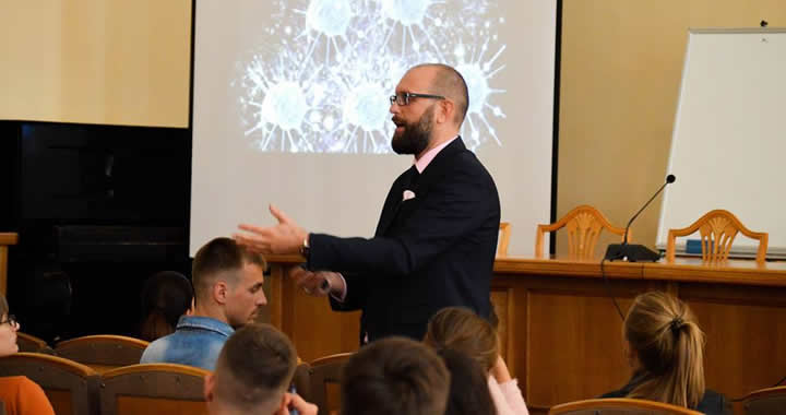 Dr. Dimitriadis, Director of Development at the Executive Development Institute (EDI) of the International Faculty, delivered a very interesting seminar to students of Institute of Philology of Taras Shevchenko Kyiv National University