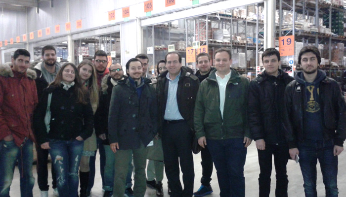 A group of undergraduate and postgraduate students from the BAED visited the Distribution Centre of AB Vassilopoulos in Thessaloniki, Greece