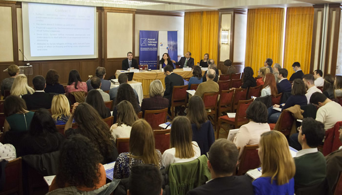 The International Faculty of the University of Sheffield-CITY College and the South-East European Research Centre, with the support of the Konrad-Adenauer-Stiftung and the Navarino Network co-organized a Symposium titled ‘The European Migrant Crisis: Challenges of a fragmented corridor’